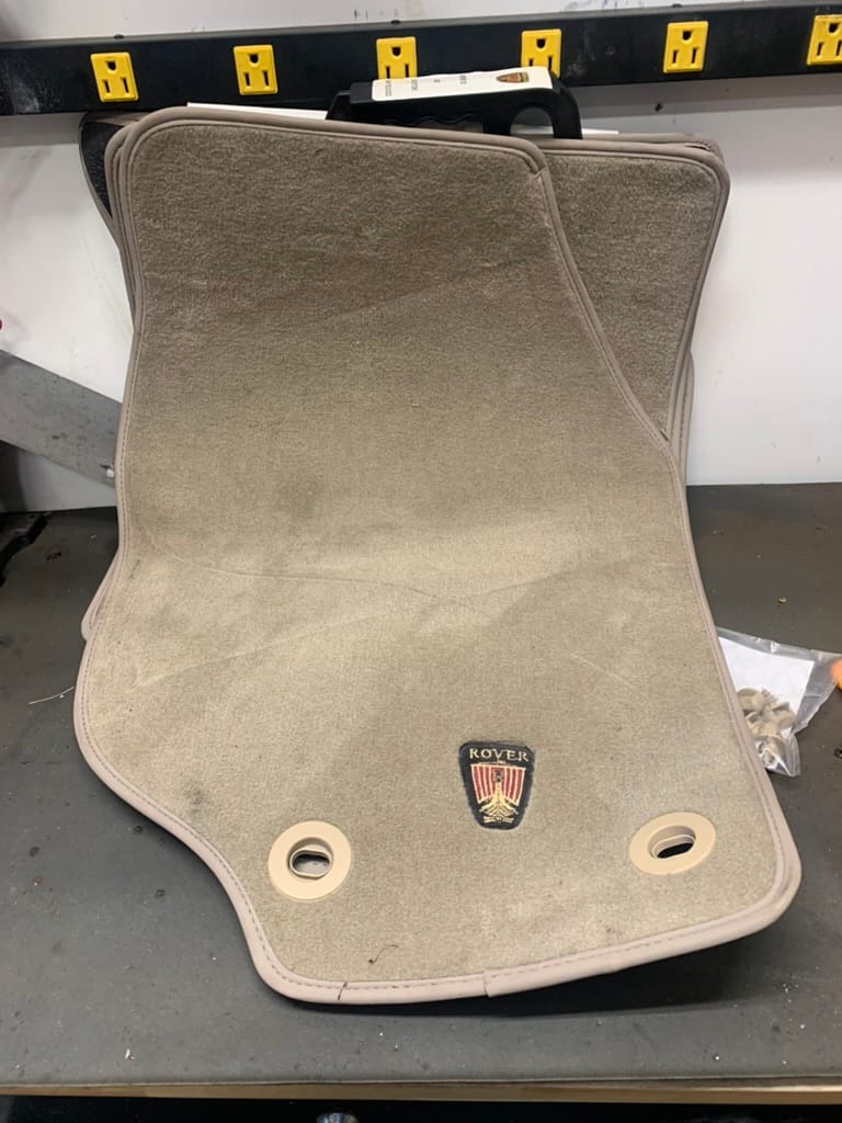 Rover 25 Floor Mats – Sand Stone